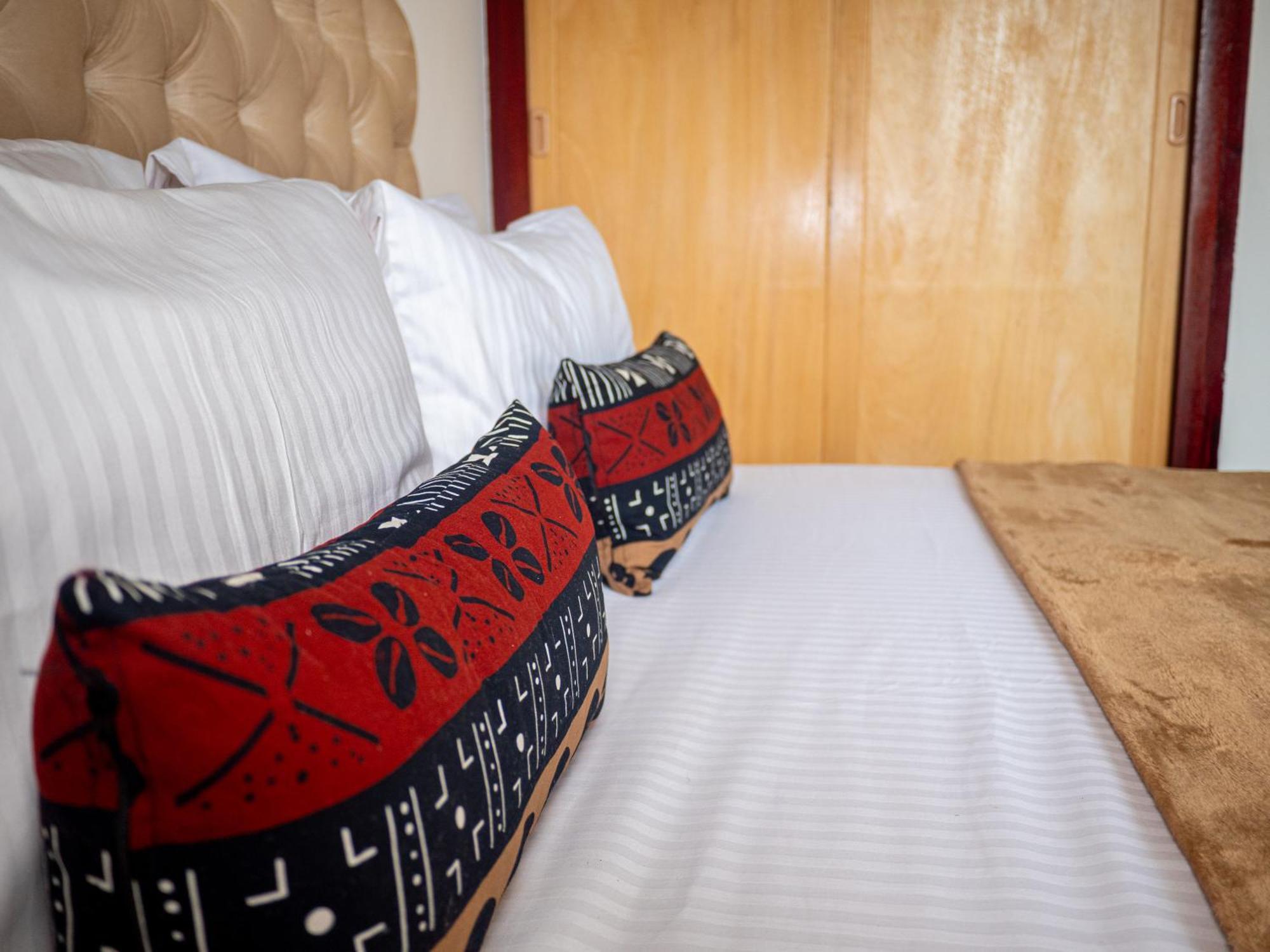 Residence Eden Park Yaoundé Екстериор снимка