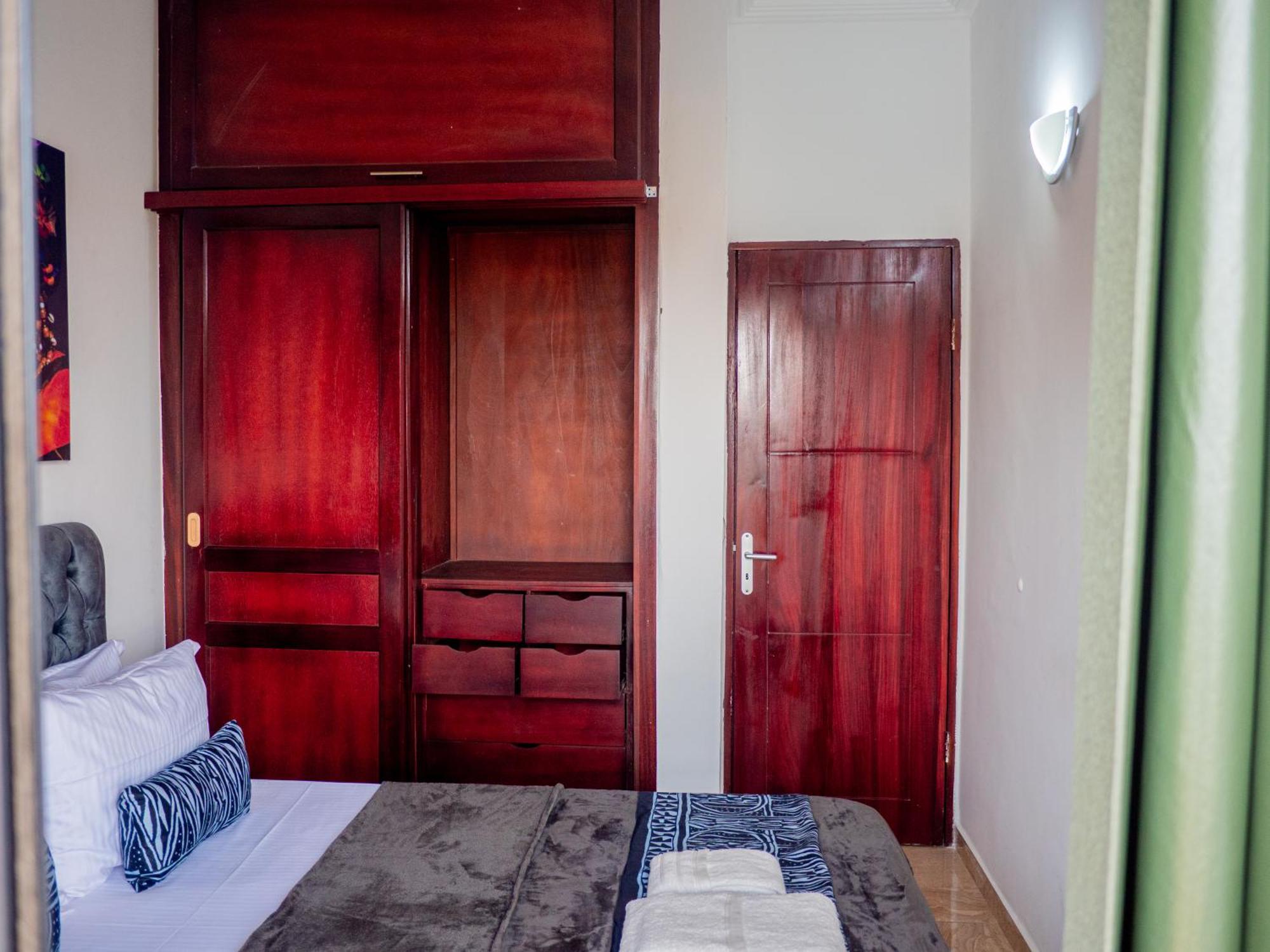 Residence Eden Park Yaoundé Екстериор снимка