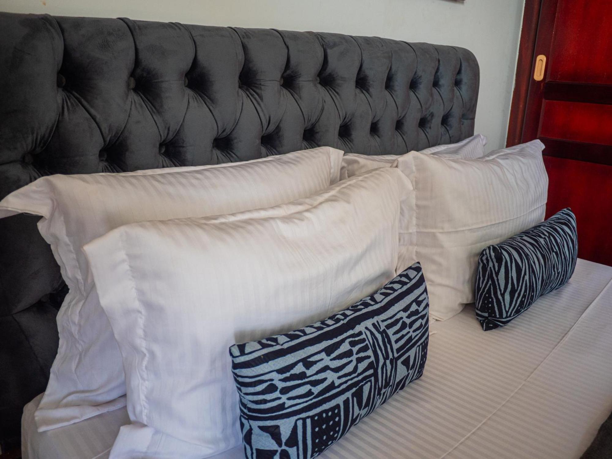 Residence Eden Park Yaoundé Екстериор снимка