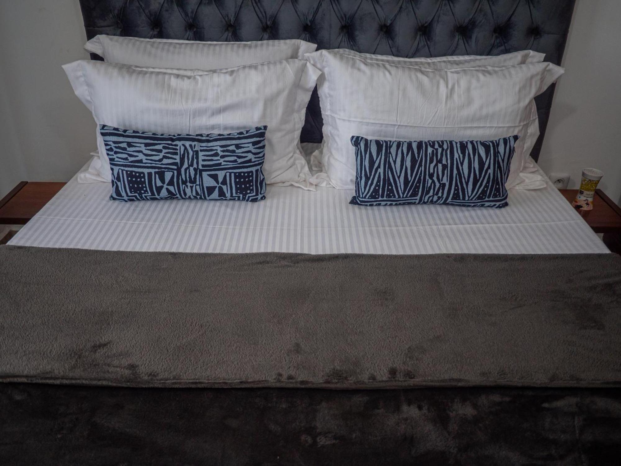 Residence Eden Park Yaoundé Екстериор снимка