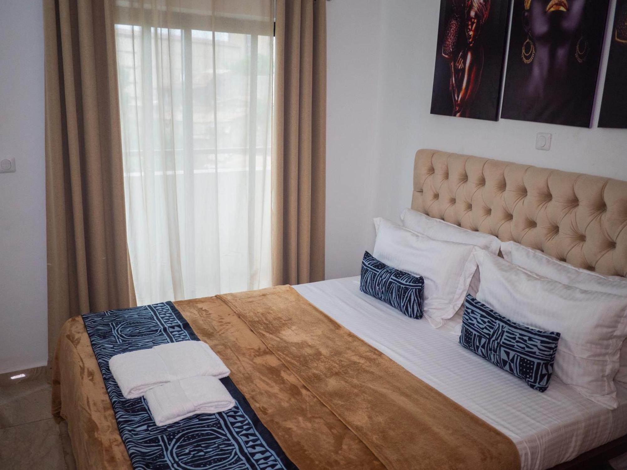 Residence Eden Park Yaoundé Екстериор снимка
